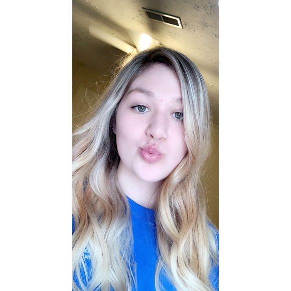 Meet your Posher, Dailey - Picture 1 of 1